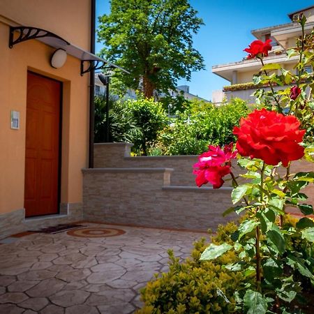 Ferienwohnung Antonella'S House Vasto Exterior foto